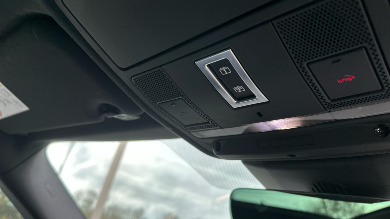 Land Rover Range Rover Evoque 2.0 D180 R-Dynamic S 5dr Auto Diesel Hatchback